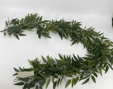 Le Fleur Eucalyptus Garland Green 6' - Garlands Silk