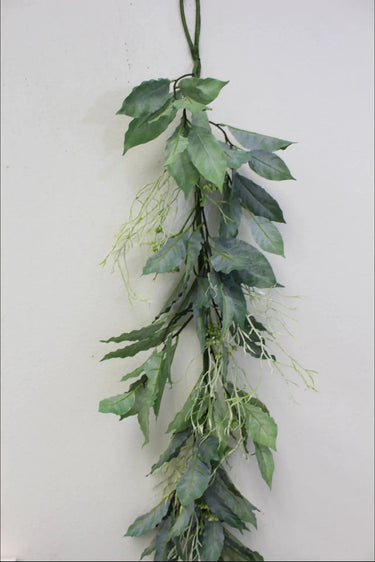 Supreme Viewing Leaf Berry Garland Green 6' - Garlands Silk