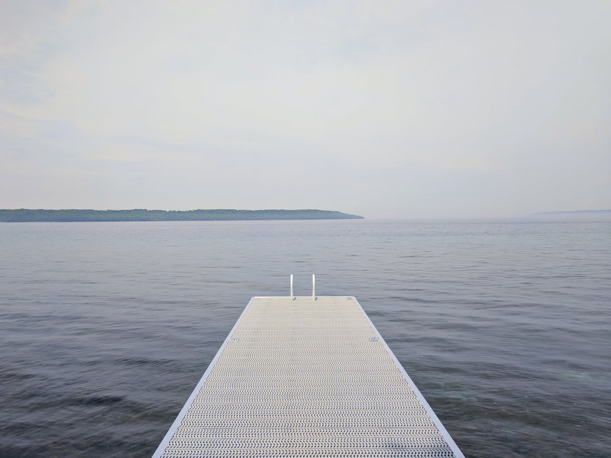 Dock Side Living