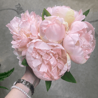 Silk Florals - Evergreen Home and Floral