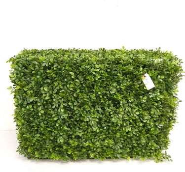 Boxwood Fence 30" x 12" x 20"