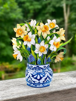 Mini English Daffodils Pop-Up Greeting Card