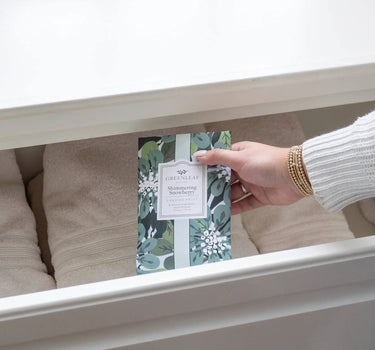 Shimmering Snowberry Large Sachet