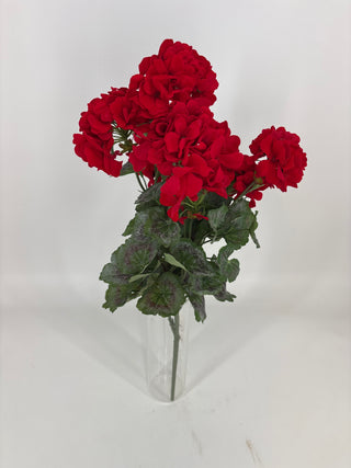 UV Geranium Bush Red 24"
