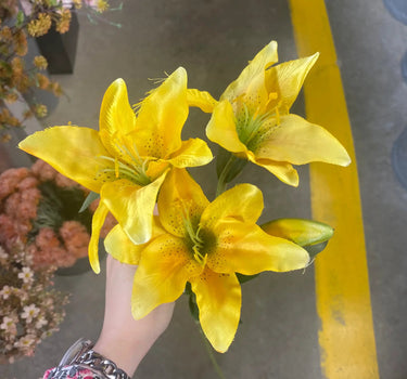 Allstate Day Lily Spray Yellow 30" - Silk