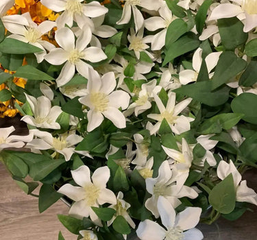 Le Fleur Clematis Spray Cream 34" - Silk