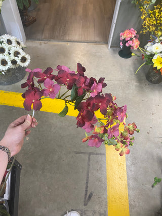 Hanging  Hydrangea Spray Burgundy 45