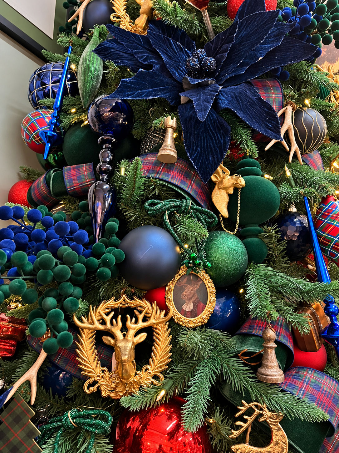 Make the season beautiful.