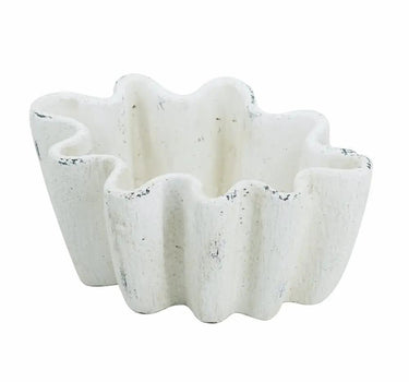 A&B White Wavy Planter 10" - Uncategorized Merchandise